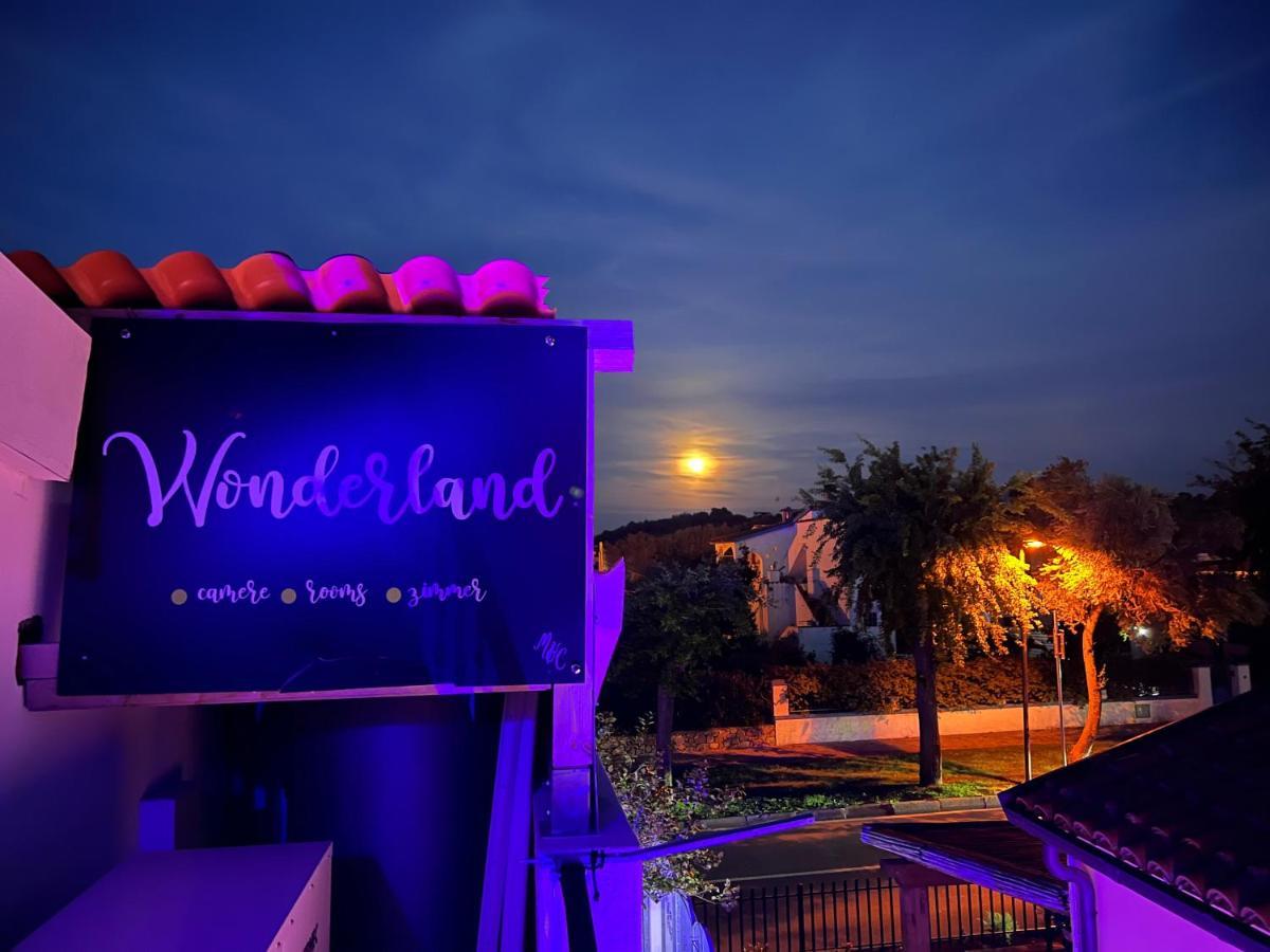 ホテル Wonderland サン・テオドーロ エクステリア 写真